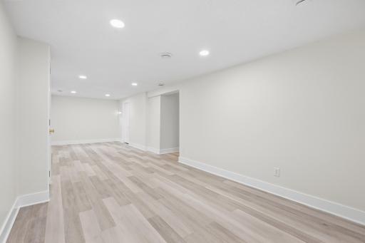 5709 Sheridan Avenue S, Minneapolis, MN 55410