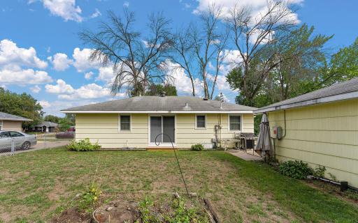 8820 Greenway Avenue S, Cottage Grove, MN 55016