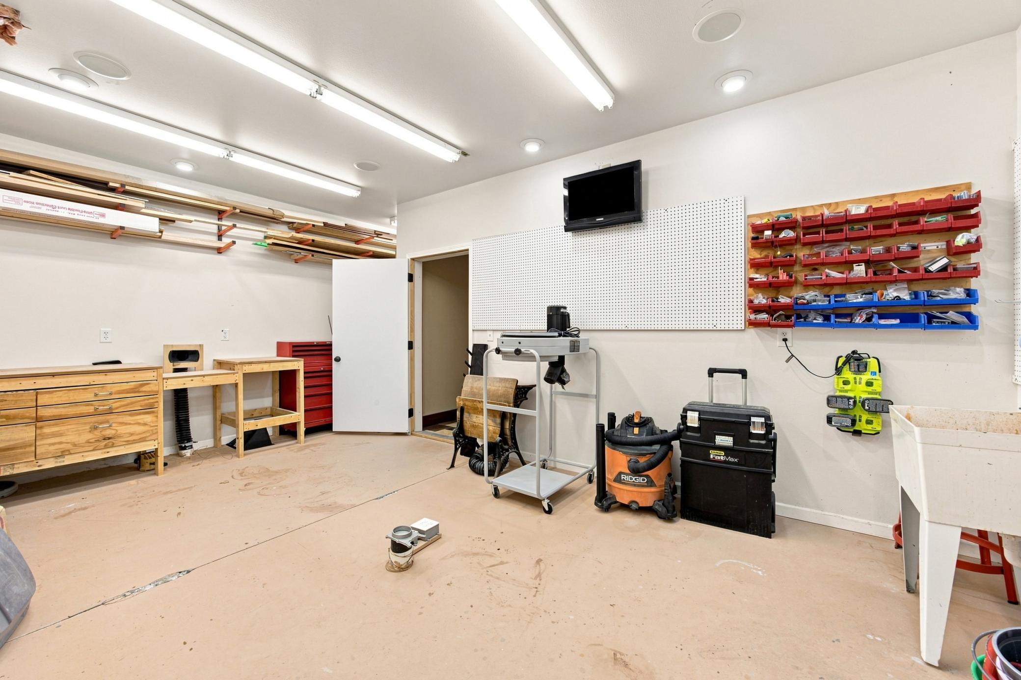 Work ShopBonus/Flex Space