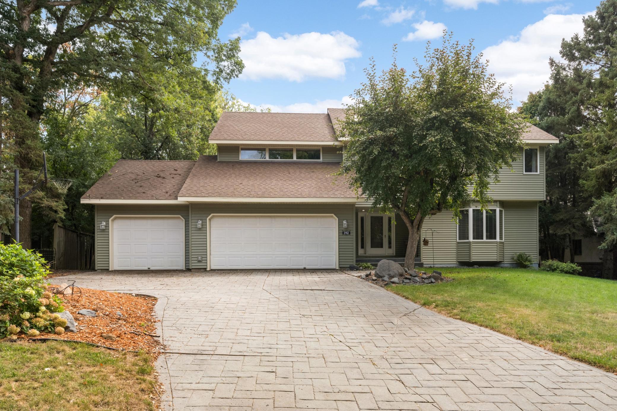 Property photo for 2152 15th Avenue E, North Saint Paul, MN 55109