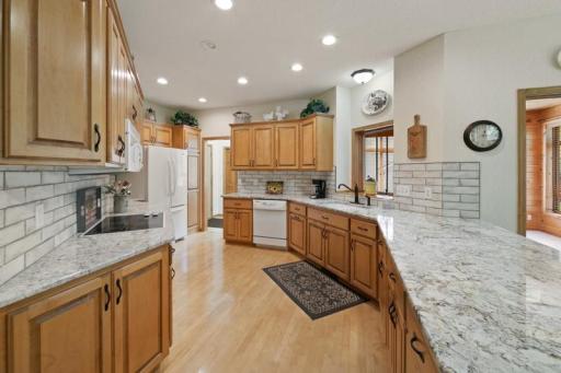 11021 Timberline Drive N, Champlin, MN 55316
