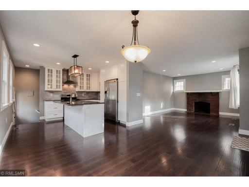 2115 Palace Avenue, Saint Paul, MN 55105