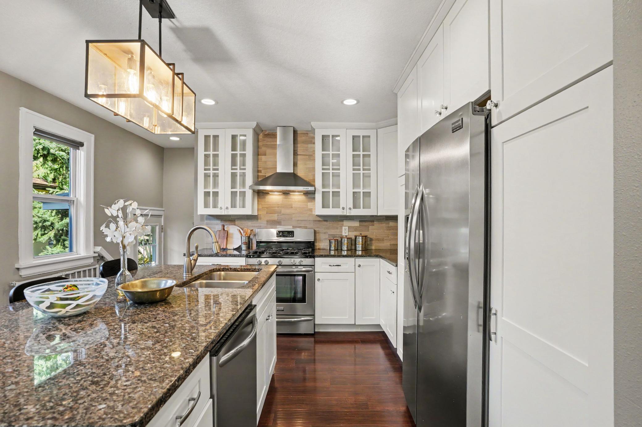 Kitchen- gas stove