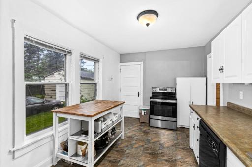 9239 Meadow Street, Duluth, MN 55810