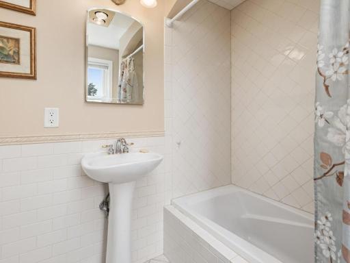 6315 Knox Avenue S, Minneapolis, MN 55423