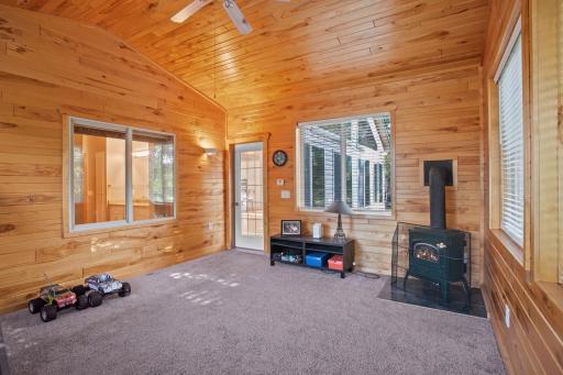 Perfect room for all seasons!