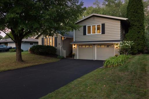 Photo for 6621 Limerick Lane, Edina, MN 55439 - listing #7141178 6621 Limerick Lane, Edina, MN 55439