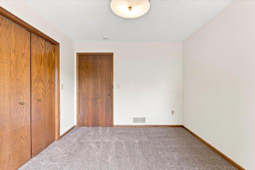 2835 Pioneer Lane, Saint Cloud, MN 56301