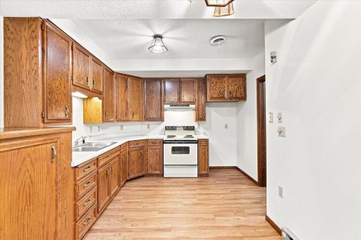 2835 Pioneer Lane, Saint Cloud, MN 56301