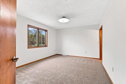 2835 Pioneer Lane, Saint Cloud, MN 56301