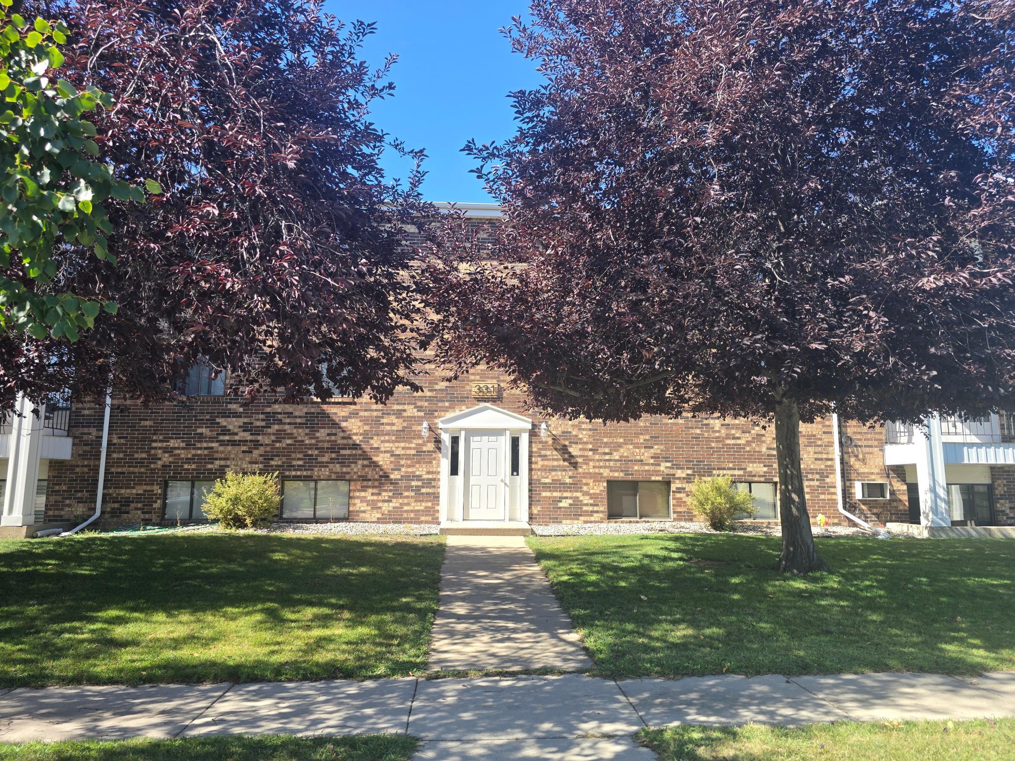 331 Prairiewood Circle S, 102, Fargo, ND 58103
