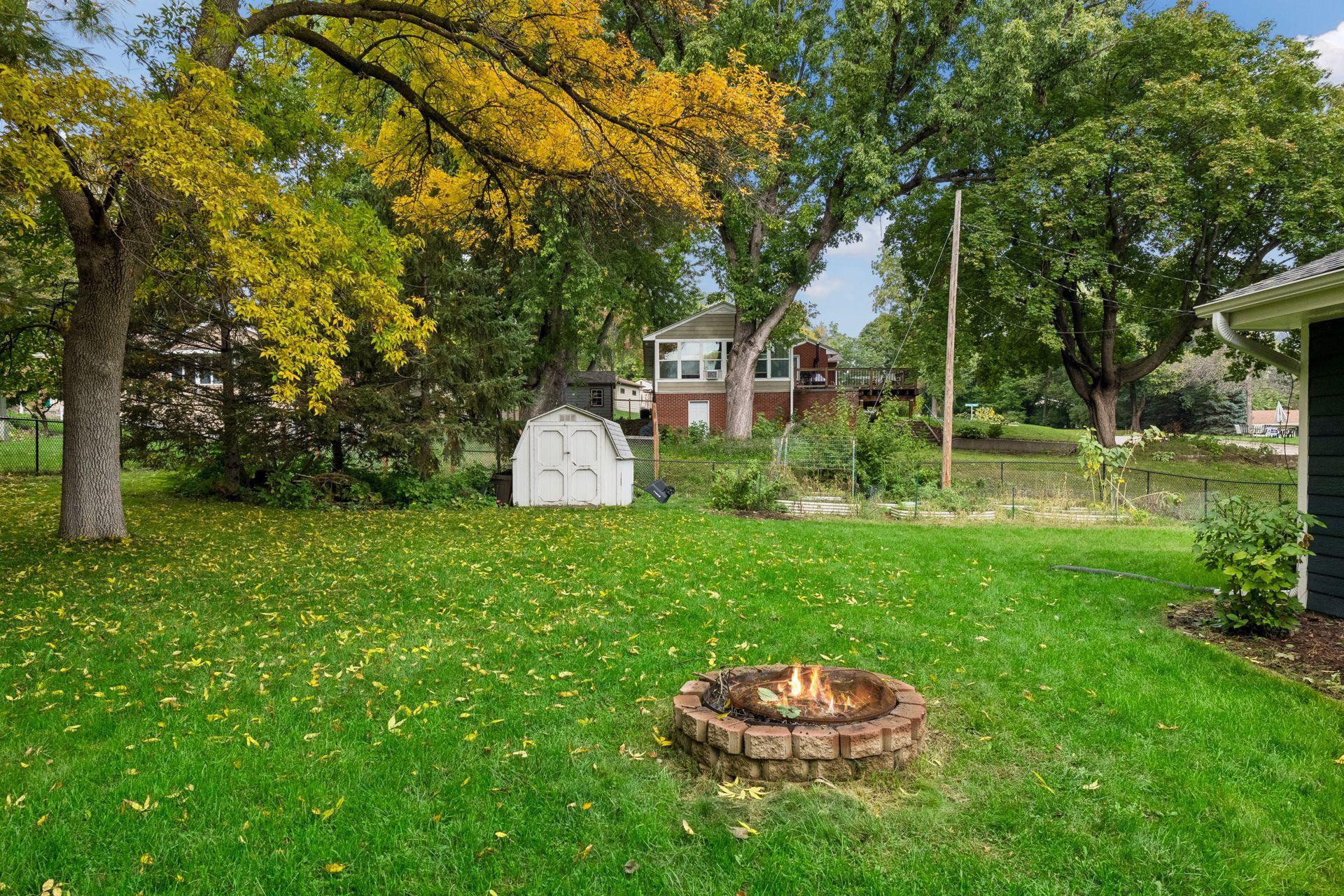 Photo 25