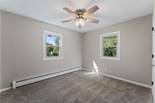 928 Griffin Avenue, Mahtomedi, MN 55115