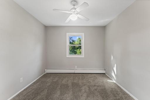 928 Griffin Avenue, Mahtomedi, MN 55115
