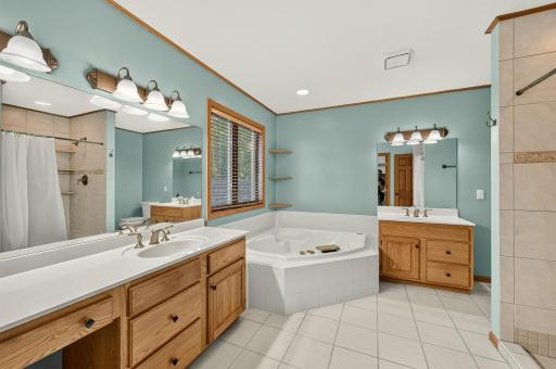 1505 Glendale Hills Drive NE, Rochester, MN 55906