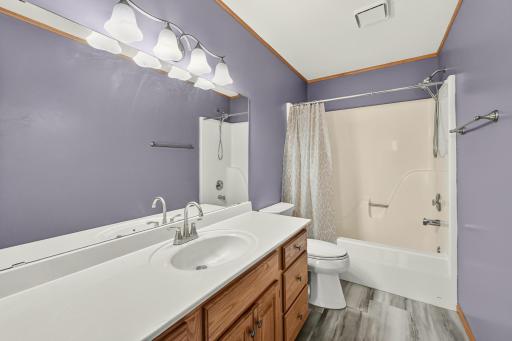 1505 Glendale Hills Drive NE, Rochester, MN 55906