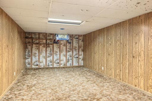 Lower-level space is ready to be updated and offers a fantastic opportunity to create additional living space, including the potential for a separate bedroom.