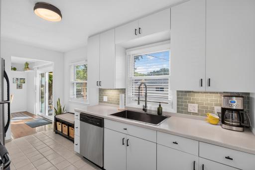 2705 Georgia Avenue S, Saint Louis Park, MN 55426