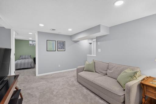2705 Georgia Avenue S, Saint Louis Park, MN 55426