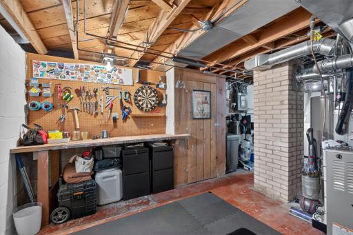 2705 Georgia Avenue S, Saint Louis Park, MN 55426