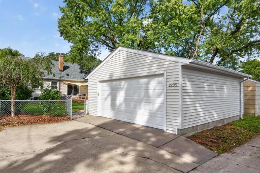 2705 Georgia Avenue S, Saint Louis Park, MN 55426