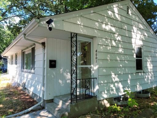 4601 Oliver Ave N, Minneapolis, MN 55412