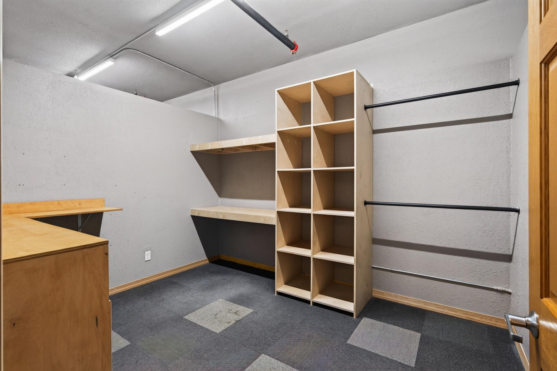 1103 Weir Drive, 200, #C - 11.11x9.10 office