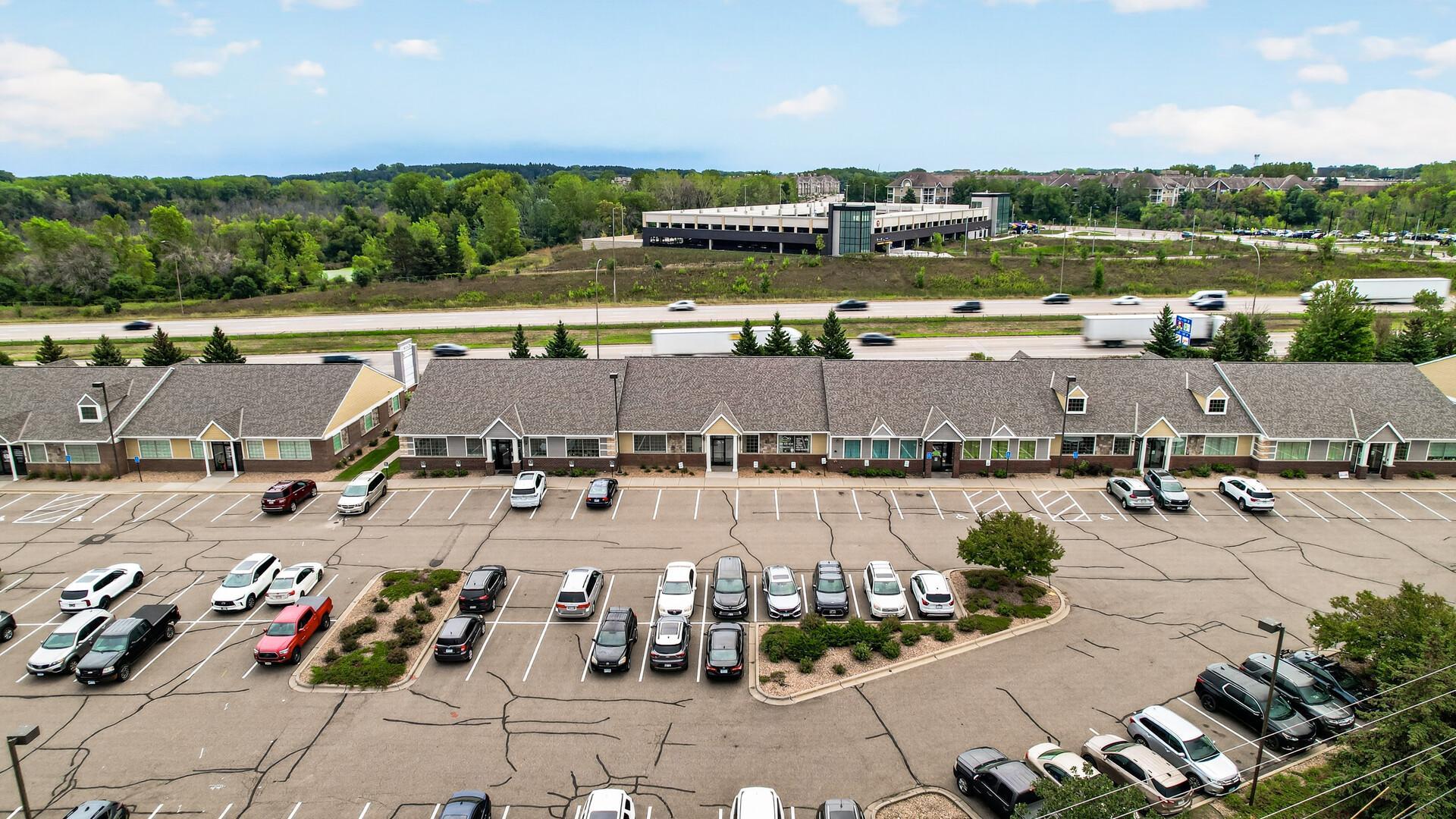 1103 Weir Drive, 200 - parking lot