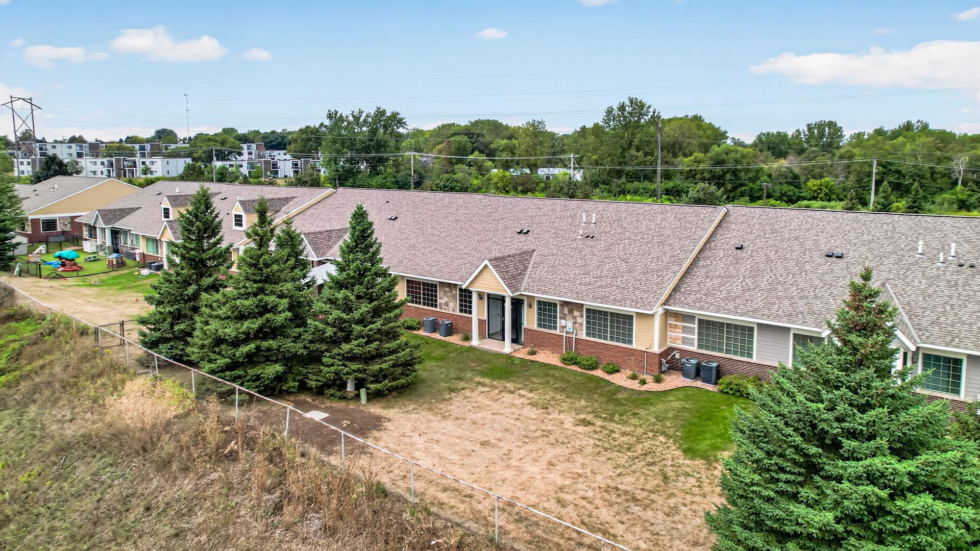 1103 Weir Drive, 200 - backyard space