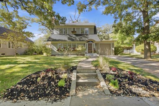 909 6th Avenue N, Saint Cloud, MN 56303