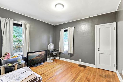 5447 Bryant Avenue N, Brooklyn Center, MN 55430