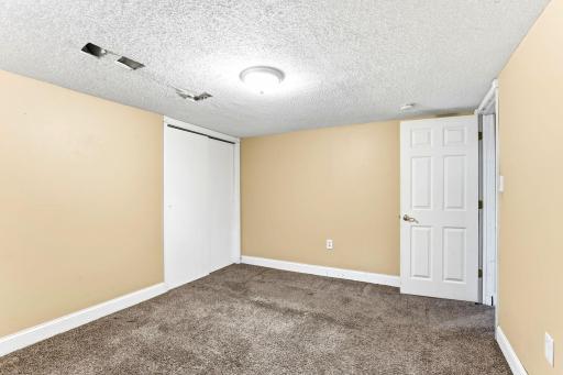 5447 Bryant Avenue N, Brooklyn Center, MN 55430
