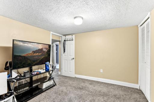 5447 Bryant Avenue N, Brooklyn Center, MN 55430