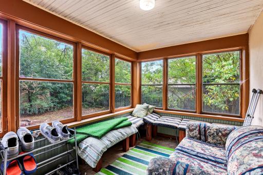 5447 Bryant Avenue N, Brooklyn Center, MN 55430