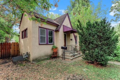 5447 Bryant Avenue N, Brooklyn Center, MN 55430