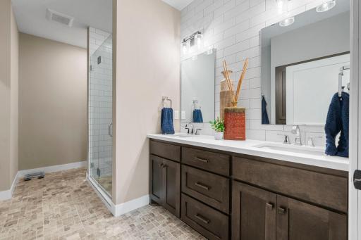 His/Her sinks