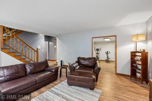 13789 Guild Avenue, Apple Valley, MN 55124