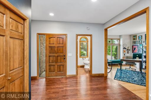 13789 Guild Avenue, Apple Valley, MN 55124