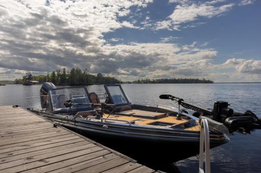 Dock