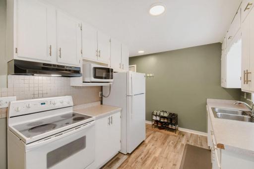 7558 5th st ne - Web Quality - 015 - 15 Kitchen.jpg