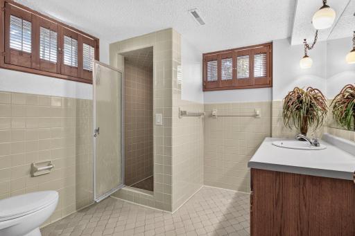 7538 Carmen Avenue, Inver Grove Heights, MN 55076