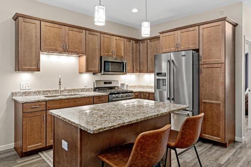 4151 Blakewood Drive, Shakopee, MN 55379