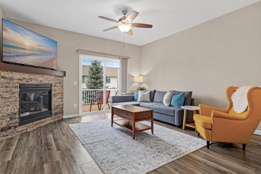 4151 Blakewood Drive, Shakopee, MN 55379