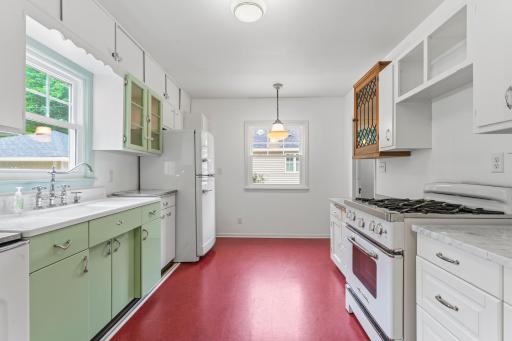 809 1st Street W, Northfield, MN 55057