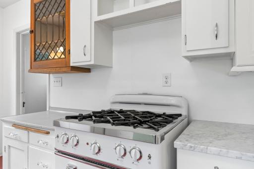 809 1st Street W, Northfield, MN 55057
