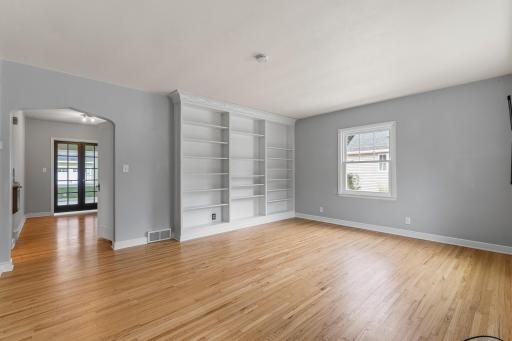 809 1st Street W, Northfield, MN 55057
