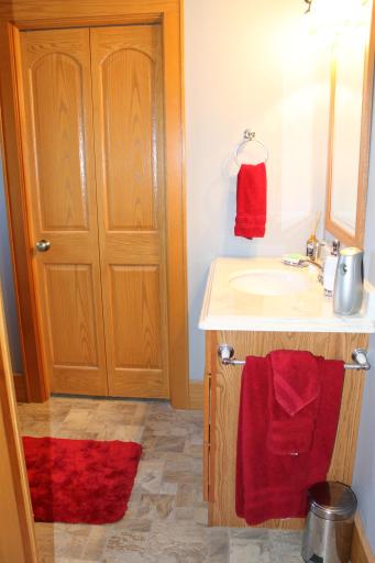 405 E Lake Street, Osakis, MN 56360