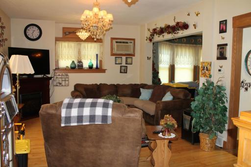 405 E Lake Street, Osakis, MN 56360