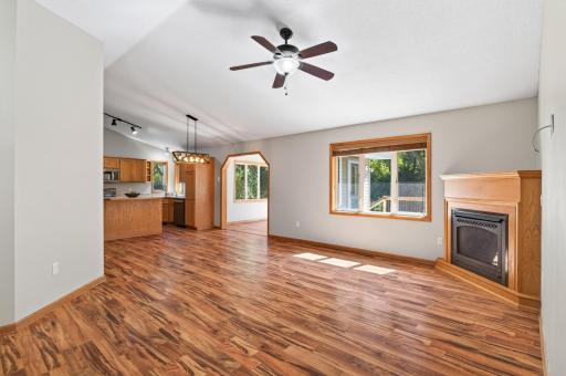 600 142nd Avenue NW, Andover, MN 55304