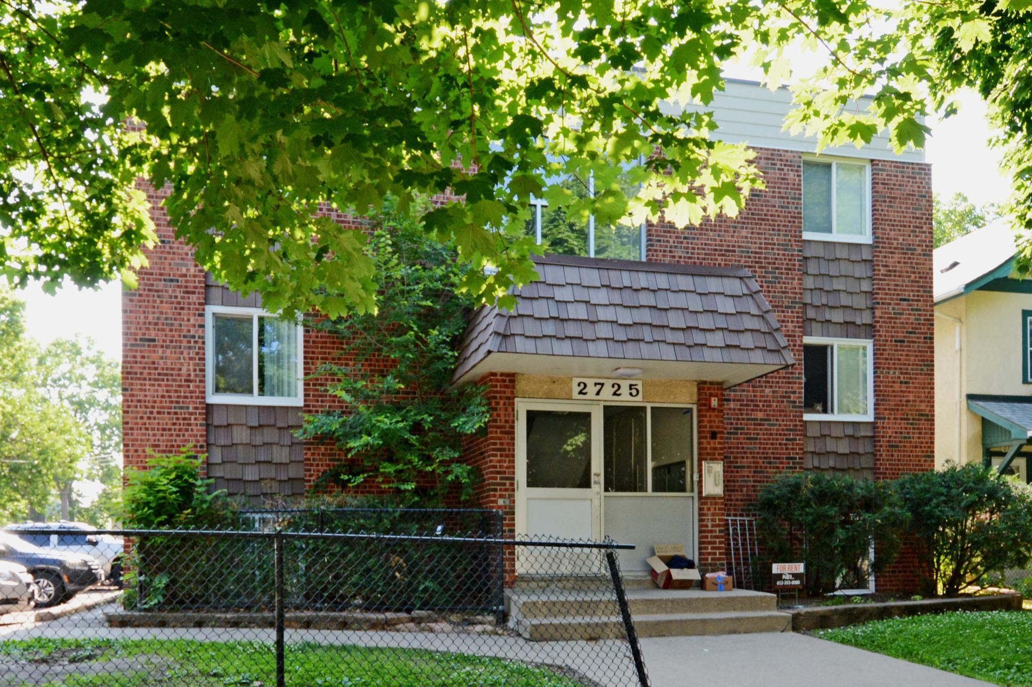 Property photo for 2725 Pleasant Avenue, Minneapolis, MN 55408